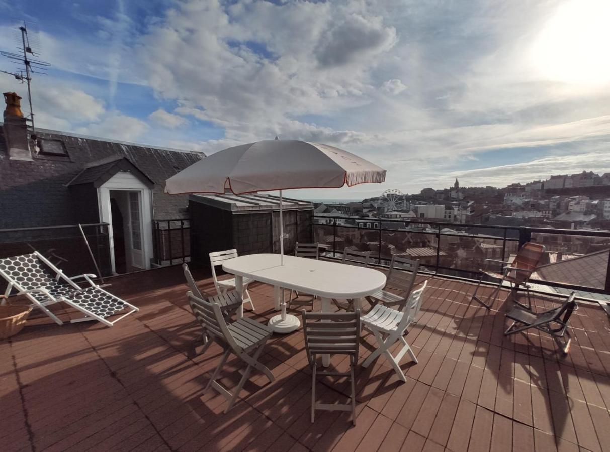 Appartement Le Balcon des Vents à Granville Extérieur photo