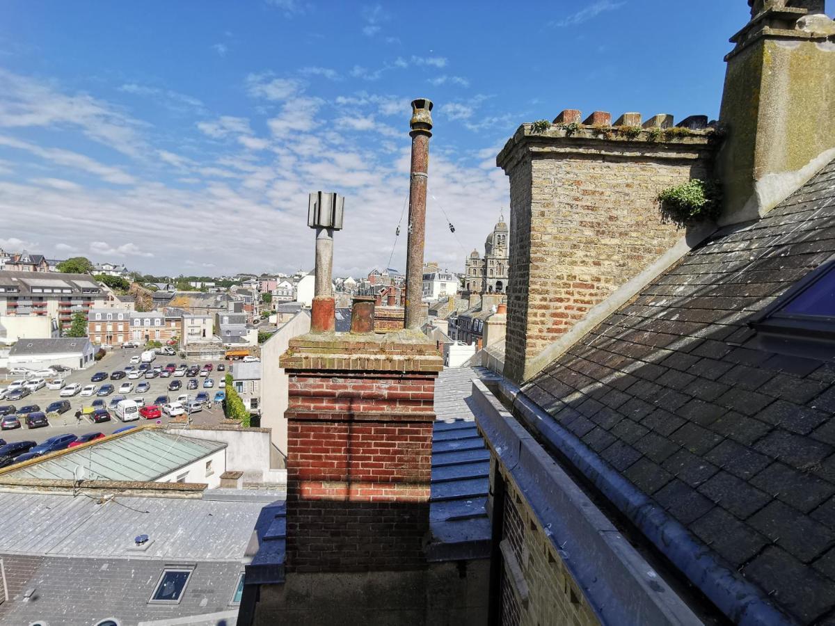 Appartement Le Balcon des Vents à Granville Extérieur photo